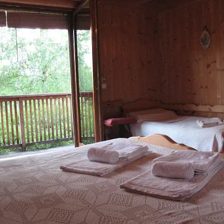 Bioagriturismo Vegan Campo Di Cielo בית חווה *