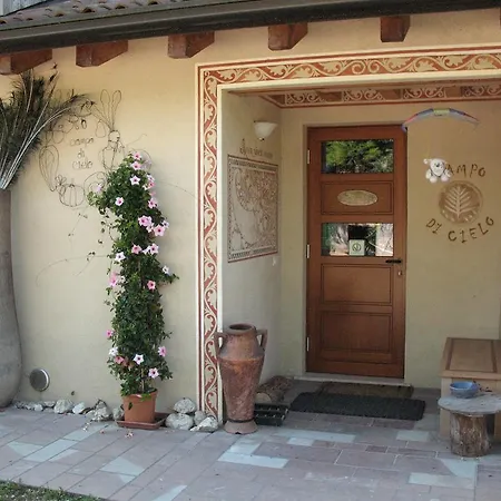 Farm stay Bioagriturismo Vegan Campo Di Cielo